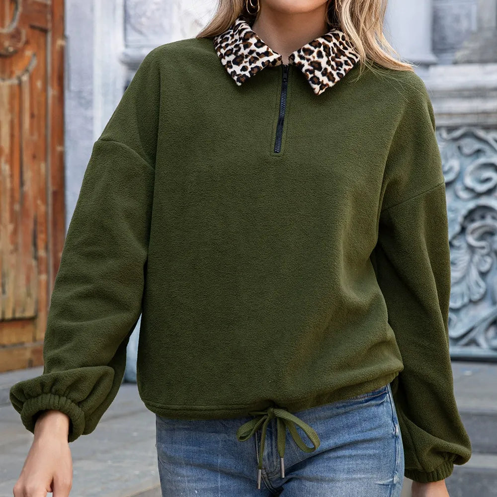 Wendeline - Elegante jersey de felpa con cuello de imitación de piel de leopardo